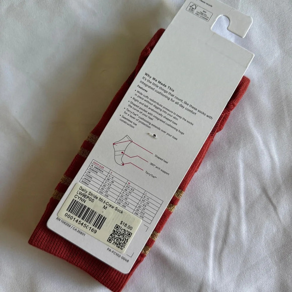 🆕❤️ Lululemon Daily Stride Mid Crew Sock Shine - Cayenne - Picture 3 of 5